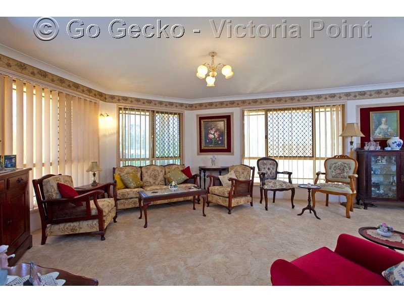 82 Pitt Street, Redland Bay QLD 4165