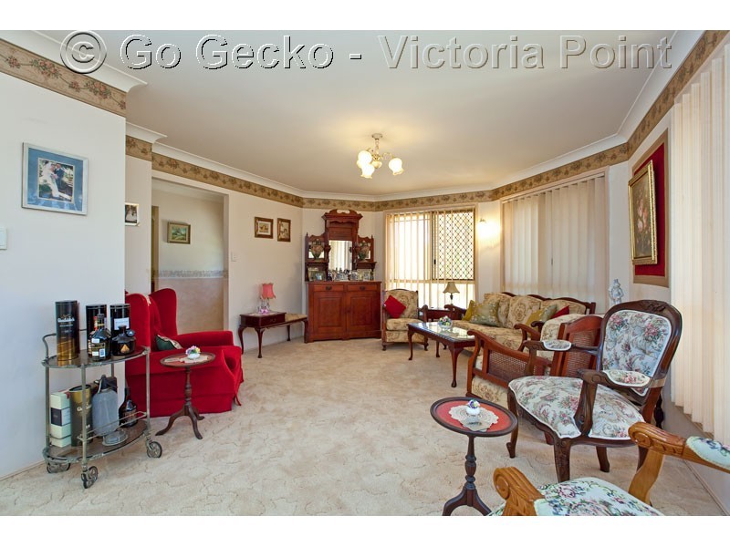 82 Pitt Street, Redland Bay QLD 4165