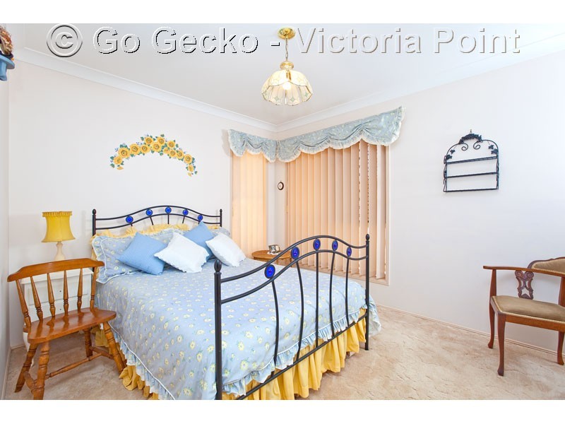 82 Pitt Street, Redland Bay QLD 4165