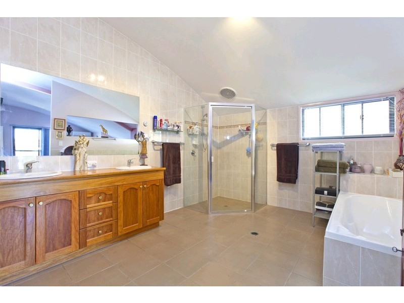 15 Portias Street, Thornlands QLD 4164