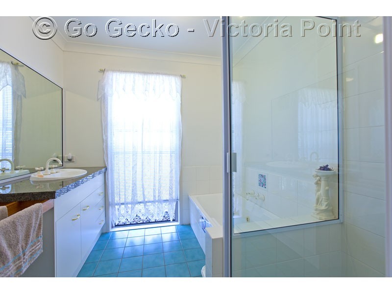 1 Apollo Court, Victoria Point QLD 4165