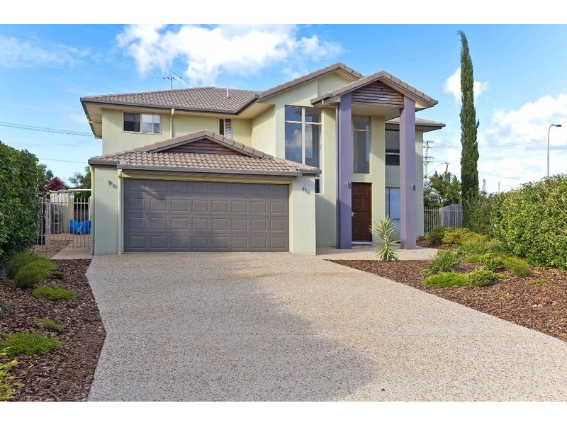 13 Braemar Court, Redland Bay QLD 4165