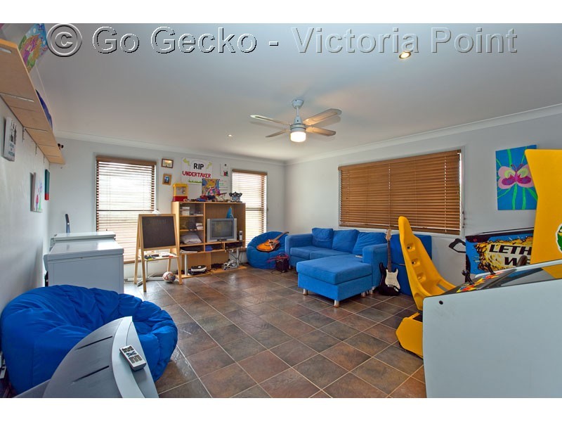 28 Grevillea  Street, Redland Bay QLD 4165
