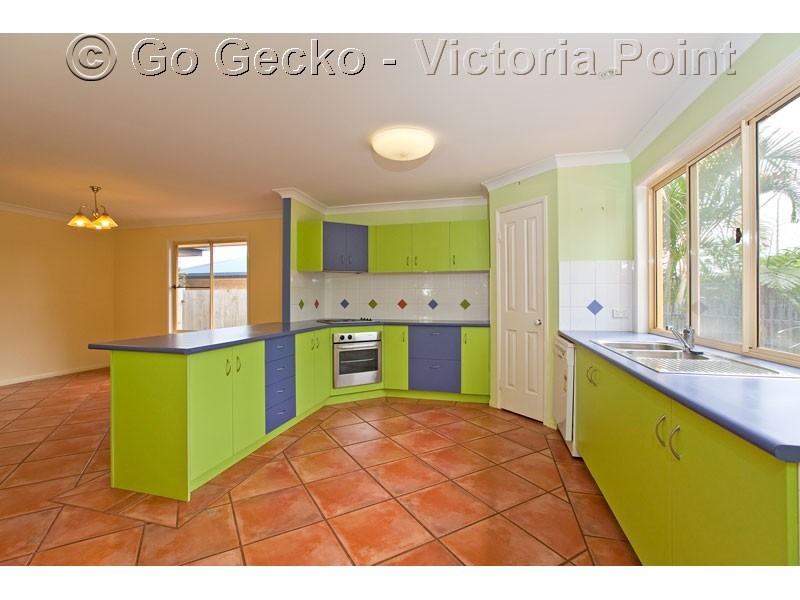 10 Braemar Court, Redland Bay QLD 4165