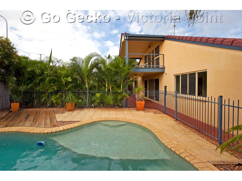 10 Braemar Court, Redland Bay QLD 4165