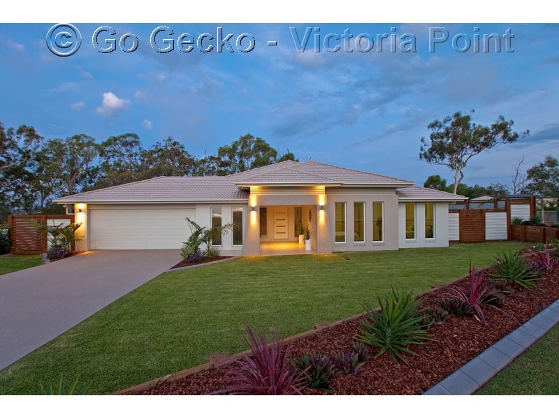 1 woodcrest Close, Redland Bay QLD 4165