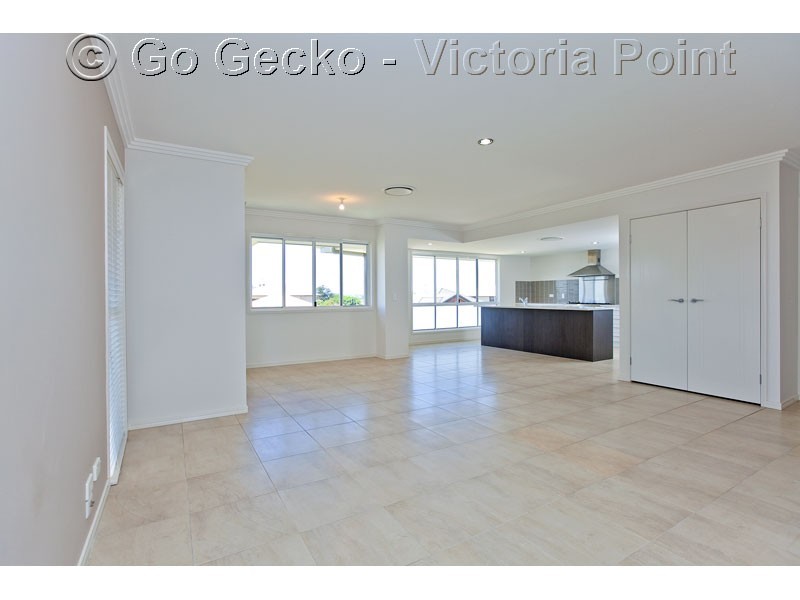 3 Hayman Street, Redland Bay QLD 4165