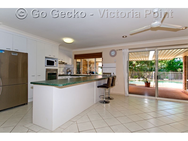 15 Tea Tree Court, Victoria Point QLD 4165
