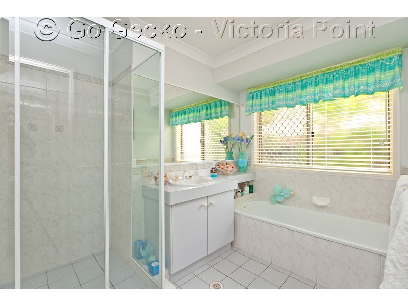 4 Riley Drive, Capalaba QLD 4157
