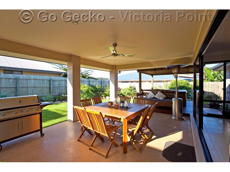 5 Cole Street, Redland Bay QLD 4165