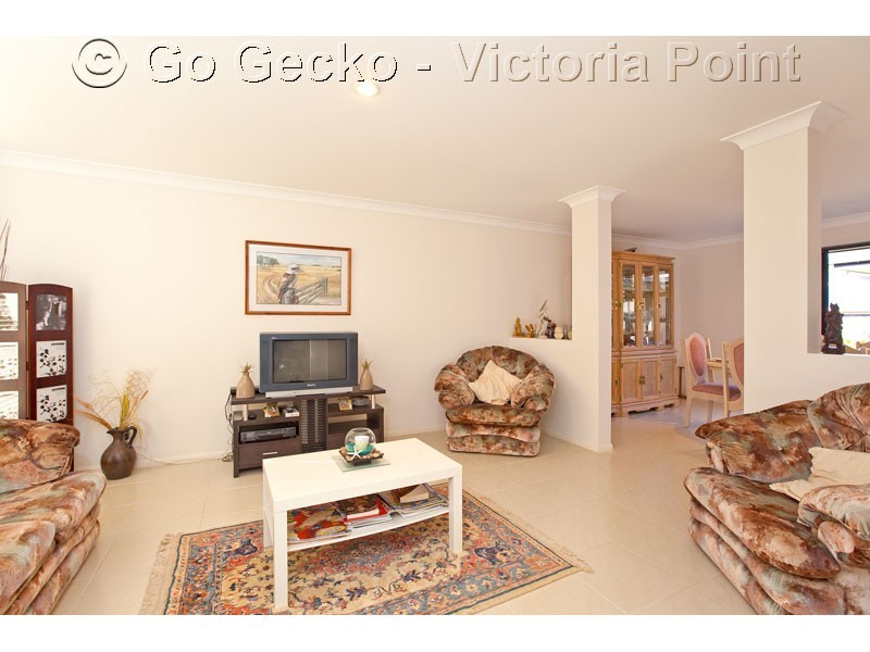 5 Cole Street, Redland Bay QLD 4165