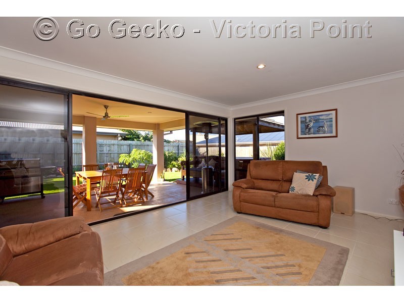 5 Cole Street, Redland Bay QLD 4165