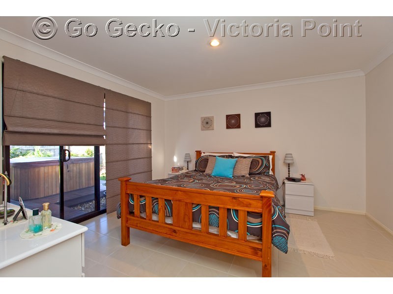 5 Cole Street, Redland Bay QLD 4165