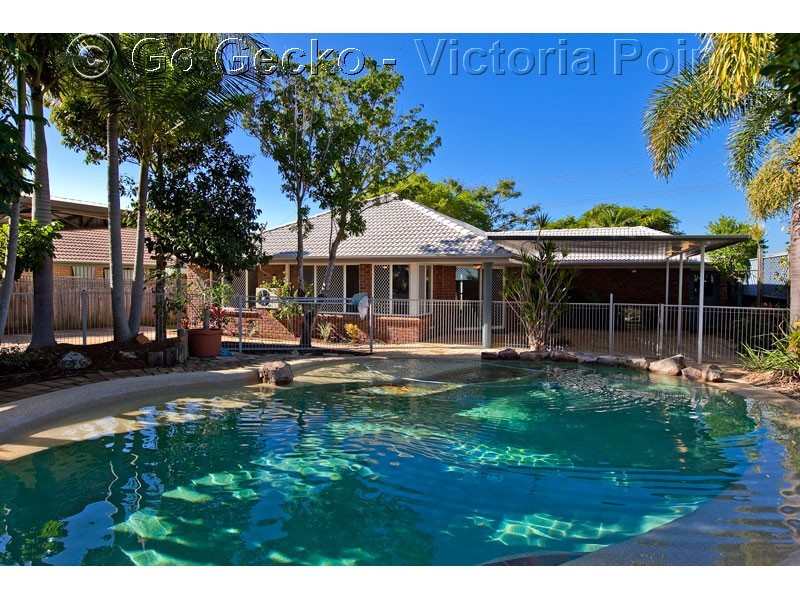 12 Bangalow Street, Victoria Point QLD 4165