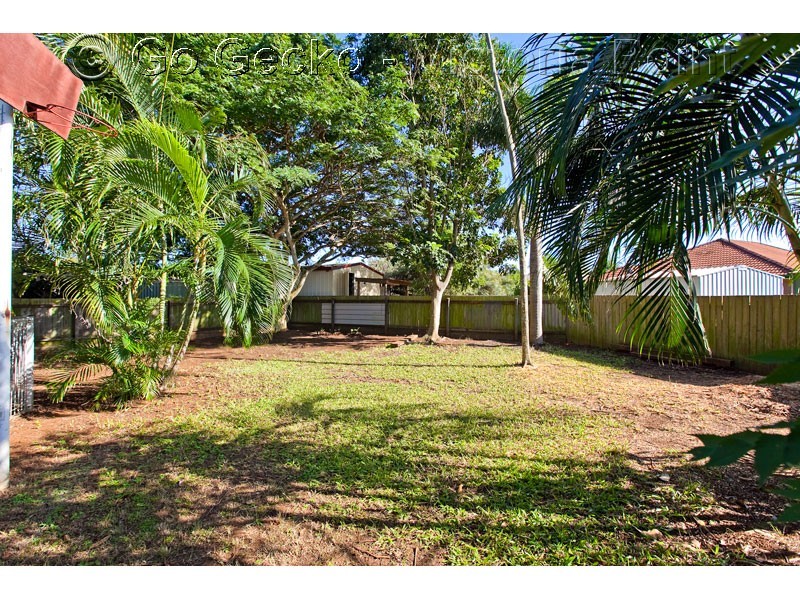 12 Bangalow Street, Victoria Point QLD 4165