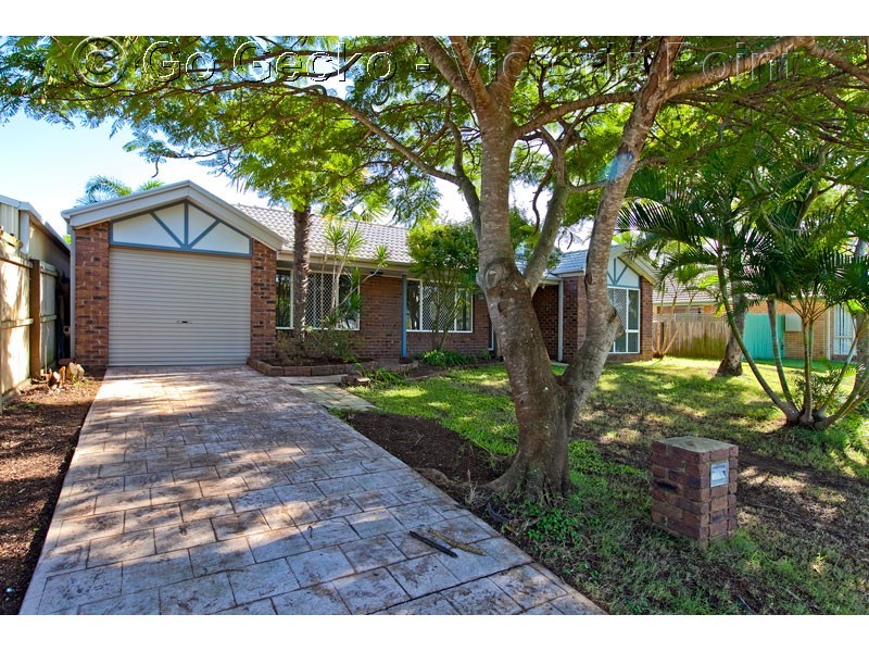 12 Bangalow Street, Victoria Point QLD 4165