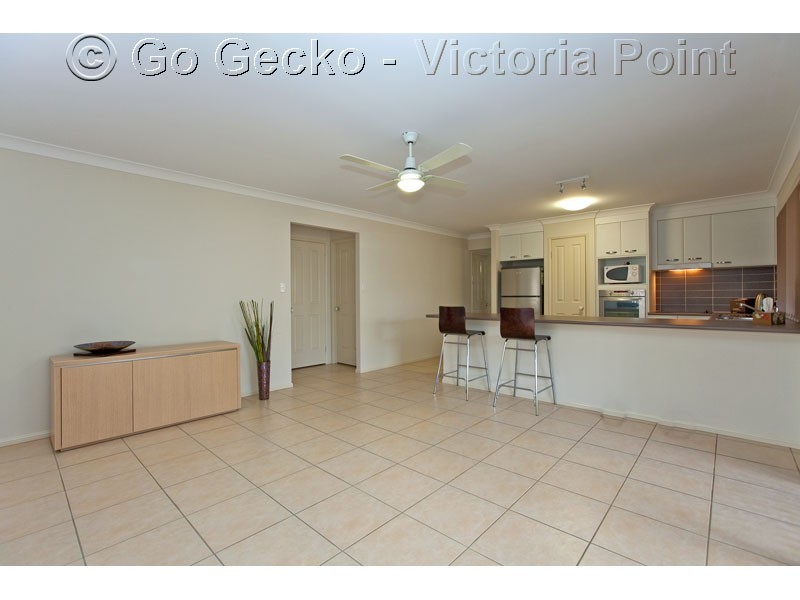 14 Pentecost Place, Redland Bay QLD 4165