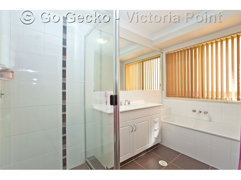 14 Pentecost Place, Redland Bay QLD 4165