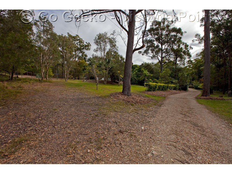 87 Henderson Road, Sheldon QLD 4157