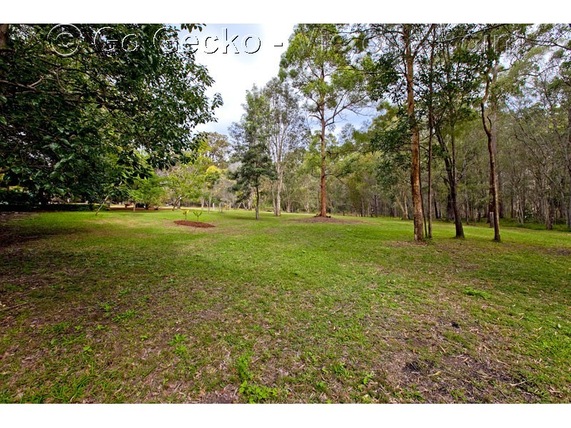 87 Henderson Road, Sheldon QLD 4157