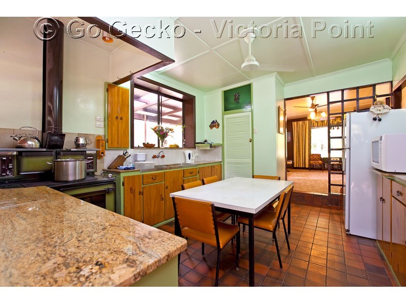 87 Henderson Road, Sheldon QLD 4157