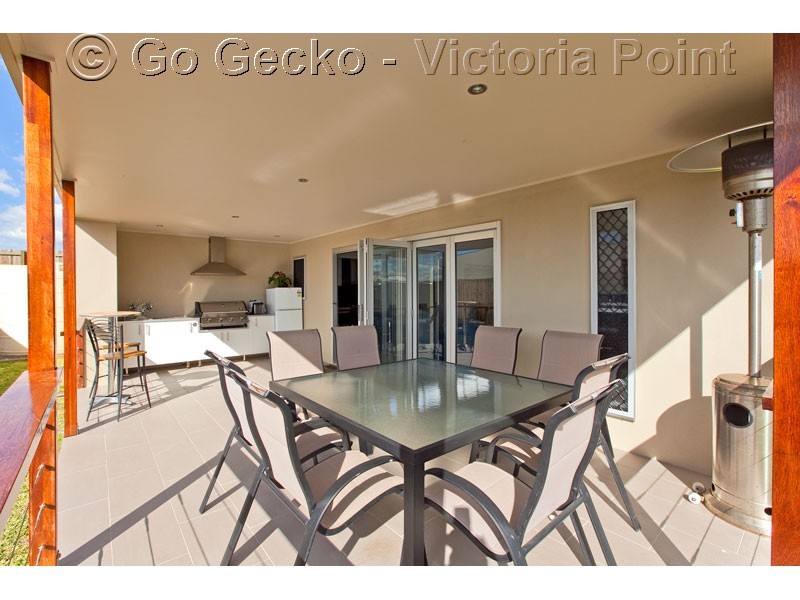 22 Parklane Road, Victoria Point QLD 4165