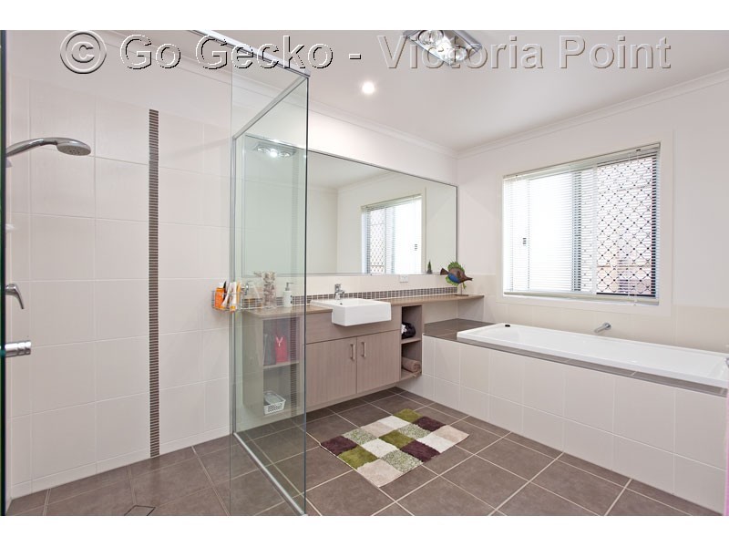 22 Parklane Road, Victoria Point QLD 4165