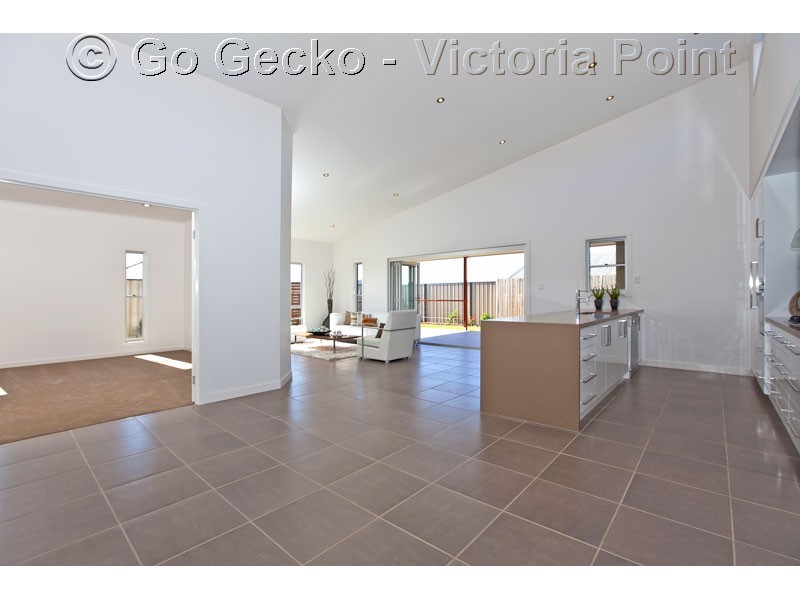 22 Parklane Road, Victoria Point QLD 4165