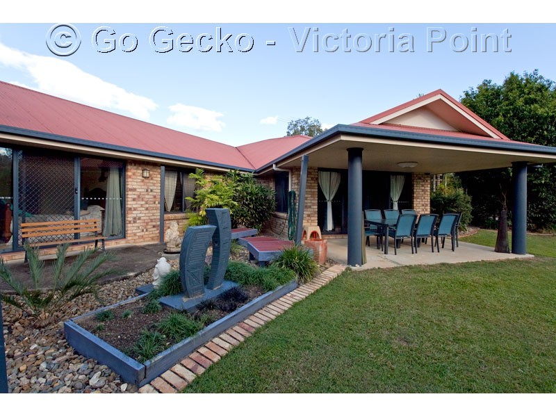 12 Kalmia Drive, Redland Bay QLD 4165