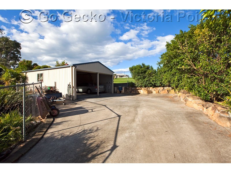 12 Kalmia Drive, Redland Bay QLD 4165