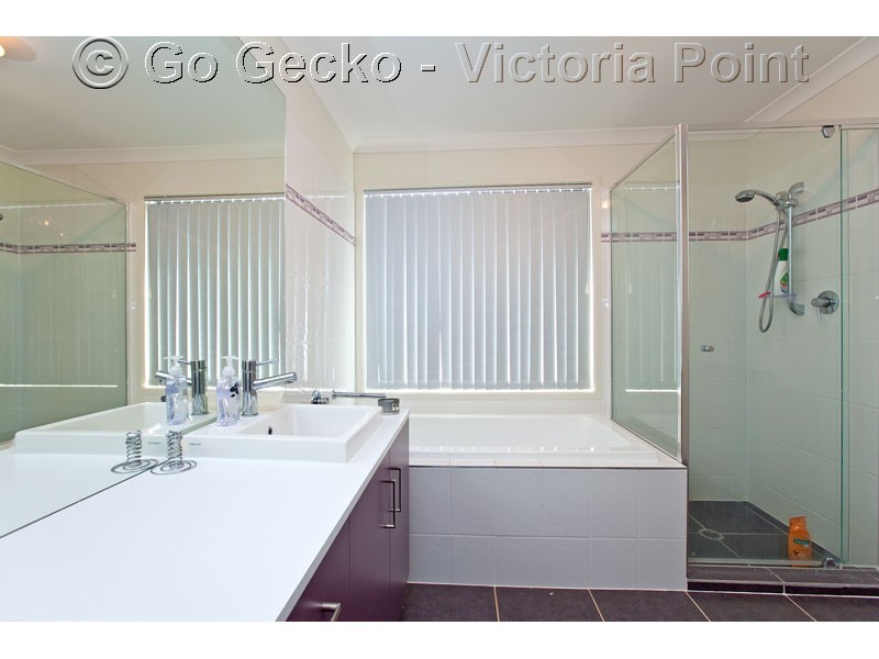 16 Hayman Street, Redland Bay QLD 4165