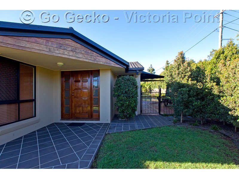 1 Syracuse Street, Redland Bay QLD 4165