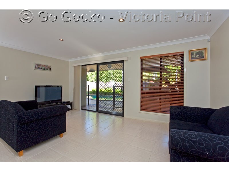 1 Syracuse Street, Redland Bay QLD 4165