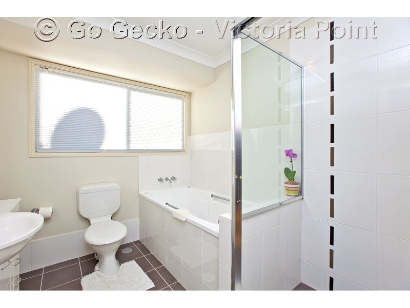 1 Syracuse Street, Redland Bay QLD 4165