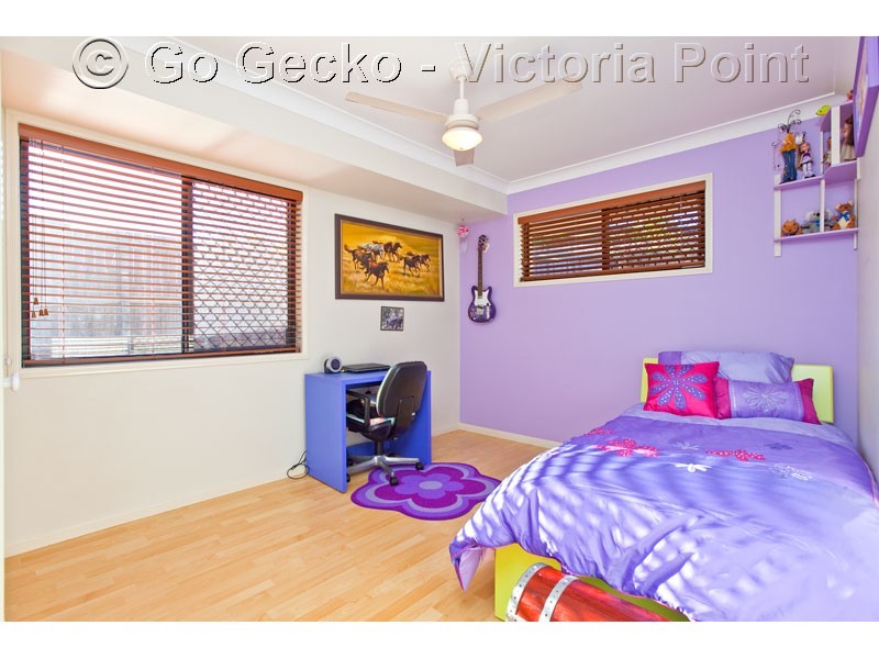 1 Syracuse Street, Redland Bay QLD 4165