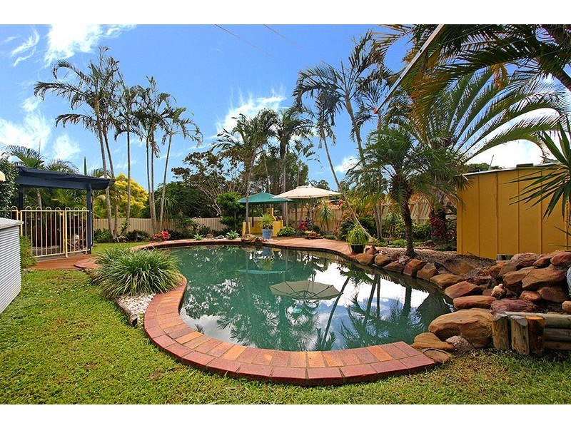 12 Witney Court, Alexandra Hills QLD 4161