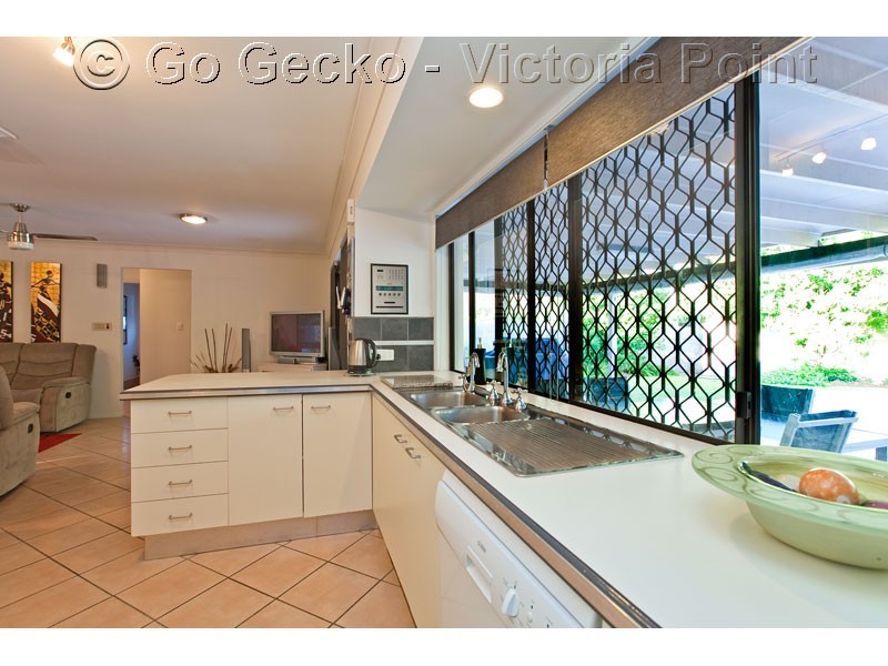 4 Anthony Street, Victoria Point QLD 4165