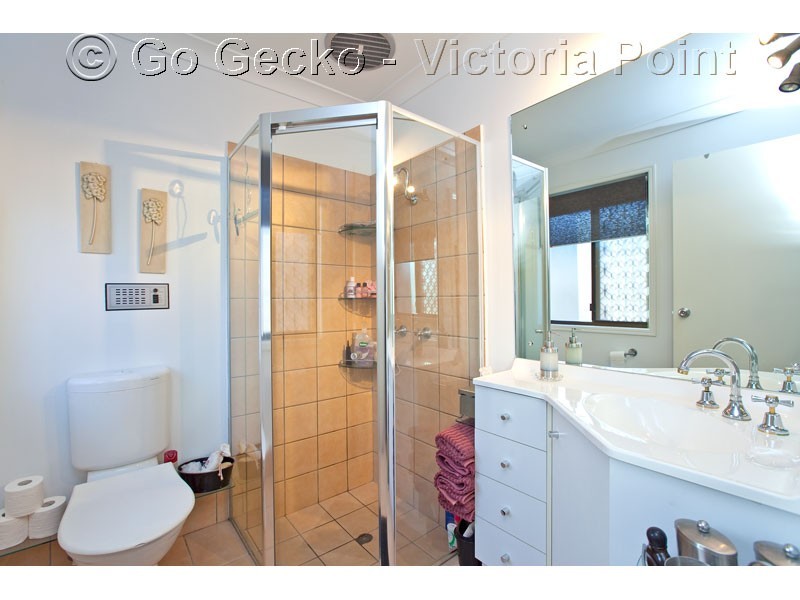 4 Anthony Street, Victoria Point QLD 4165