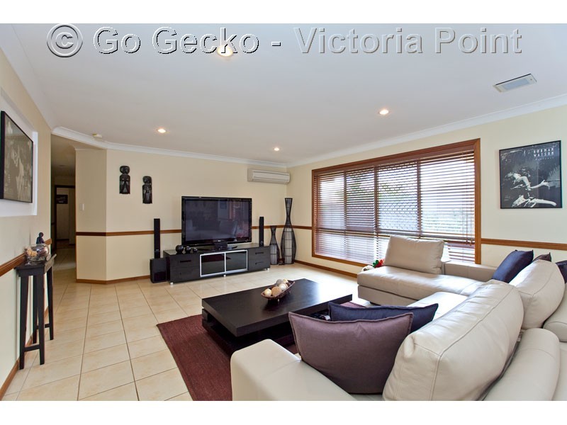 22 Butler Place, Redland Bay QLD 4165