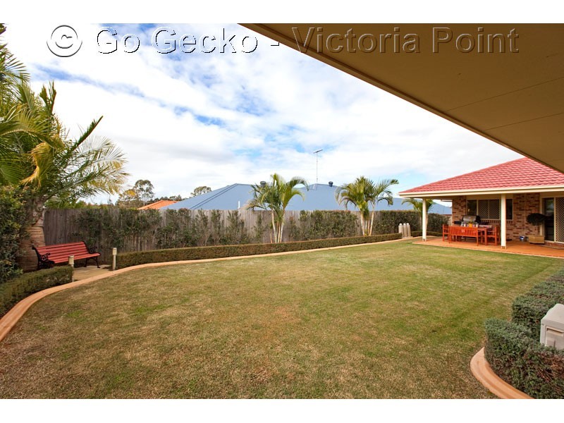 22 Butler Place, Redland Bay QLD 4165