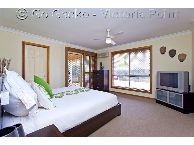 22 Butler Place, Redland Bay QLD 4165