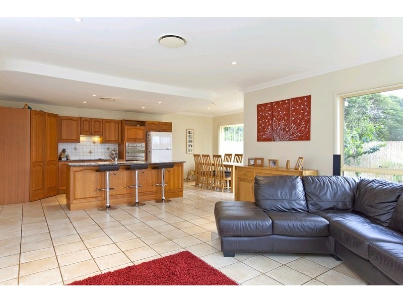 24 Daysland Street, Victoria Point QLD 4165