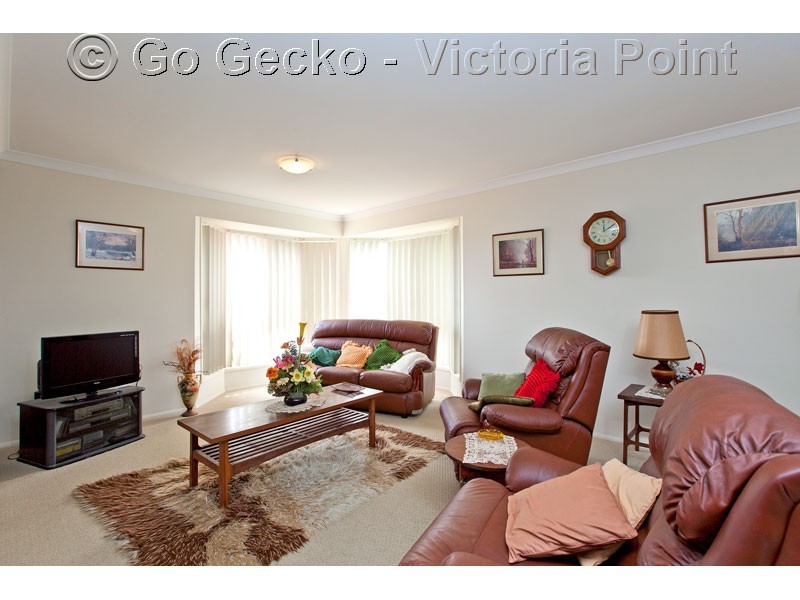 4 Couran Court, Redland Bay QLD 4165