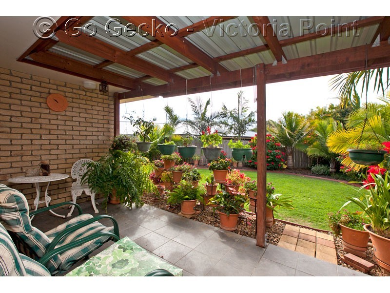 4 Couran Court, Redland Bay QLD 4165
