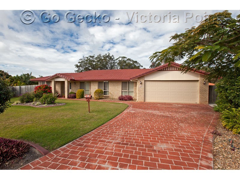 4 Couran Court, Redland Bay QLD 4165