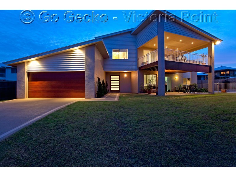 38 Huntly Place, Redland Bay QLD 4165