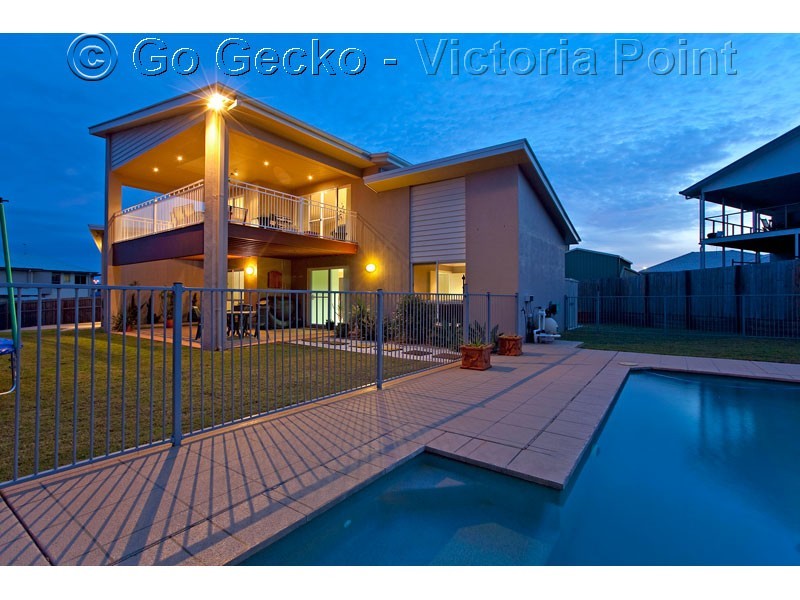 38 Huntly Place, Redland Bay QLD 4165
