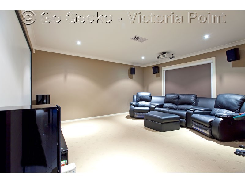 38 Huntly Place, Redland Bay QLD 4165
