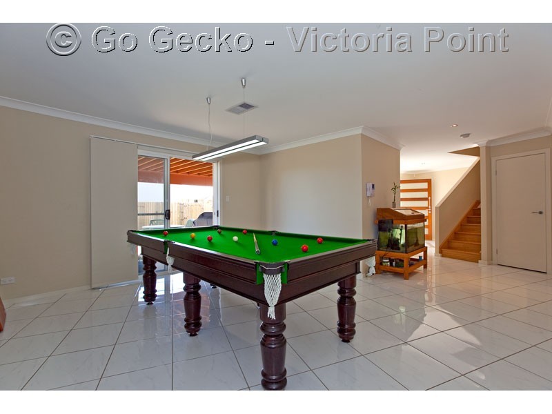 38 Huntly Place, Redland Bay QLD 4165
