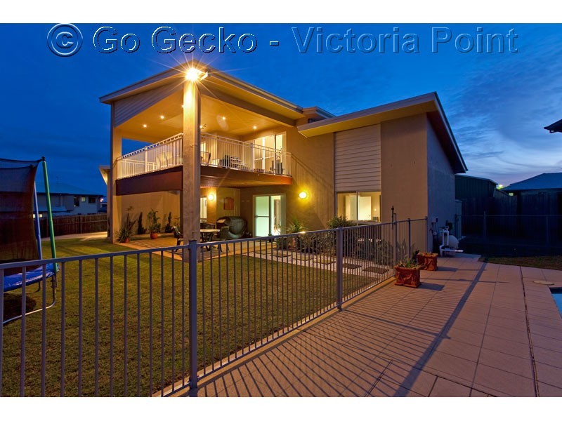 38 Huntly Place, Redland Bay QLD 4165